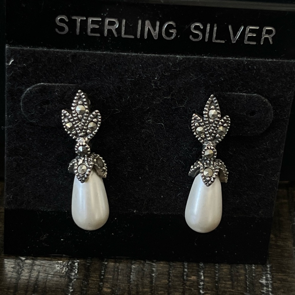 Sterling Silver .925 and White Teardrop Earrings